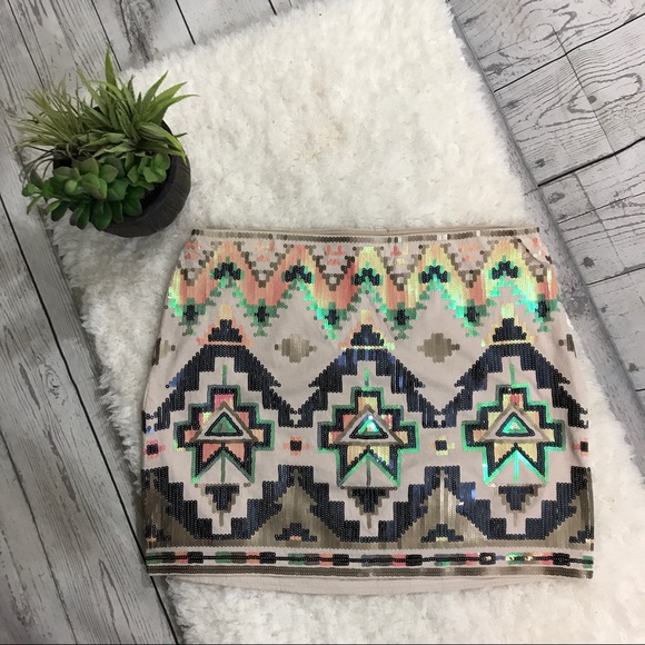 Express Dresses & Skirts - Express Sequin Aztec Mini skirt size XS